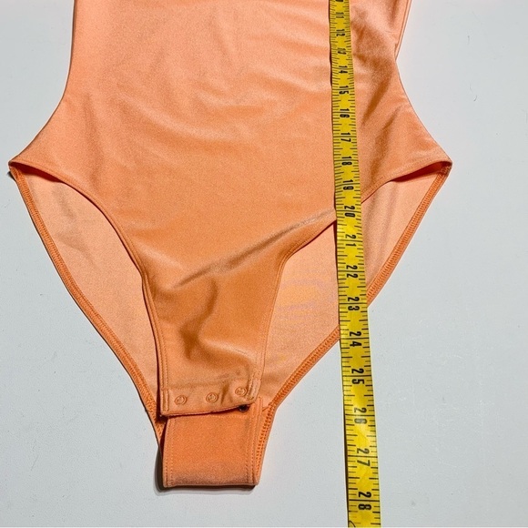 ADIDAS size XS coral short sleeve bodysuit - Picture 9 of 9